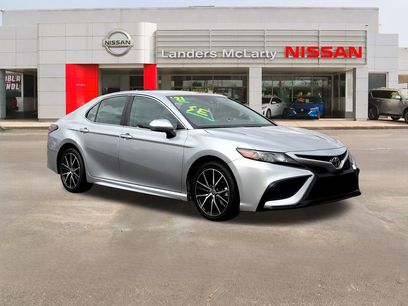 Used 2021 Toyota Camry SE