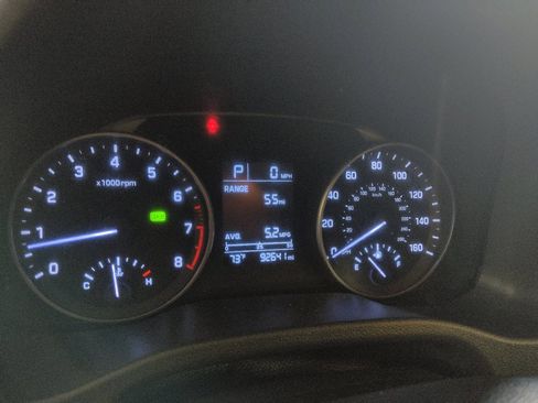 Used 2018 Hyundai Elantra SE w/ Cargo Package FWD image 23