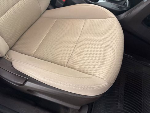 Used 2016 Hyundai Santa Fe Sport FWD image 27