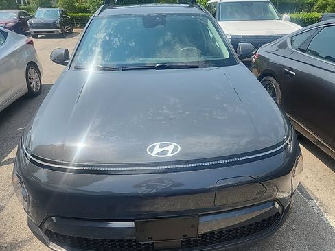 Used 2024 Hyundai Kona SEL FWD image 5