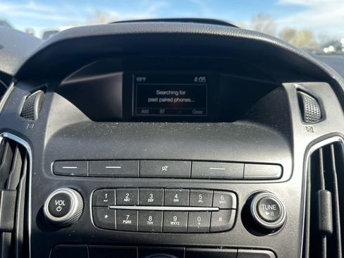 Used 2018 Ford Focus ST FWD image 19