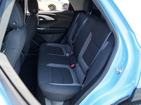 Used 2024 Chevrolet TrailBlazer LT FWD image 8