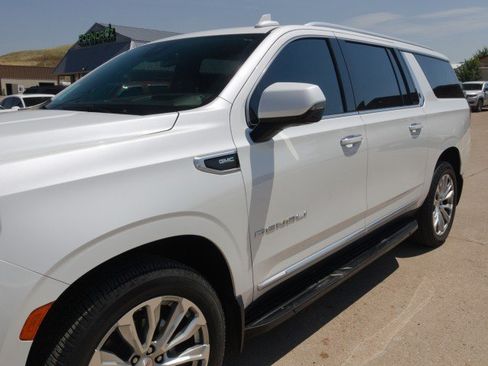 Used 2023 GMC Yukon XL Denali w/ Max Trailering Package AWD/4WD image 7