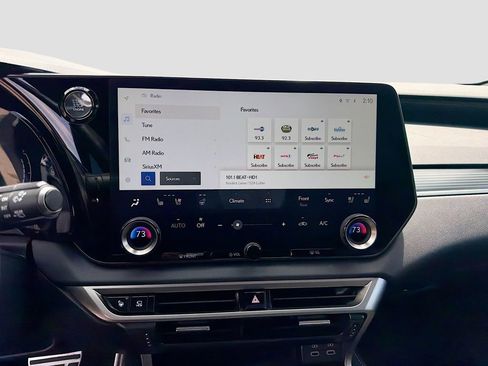 Used 2023 Lexus RX 350 F Sport w/ Accessory Package image 32