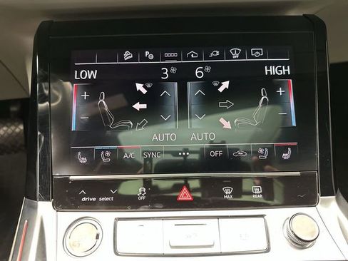 Used 2024 Audi Q8 e-tron Prestige w/ Prestige Package image 19