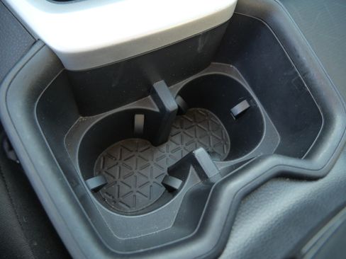 Certified 2025 Toyota RAV4 XLE AWD/4WD image 33