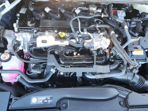 Used 2025 Toyota Prius LE image 16