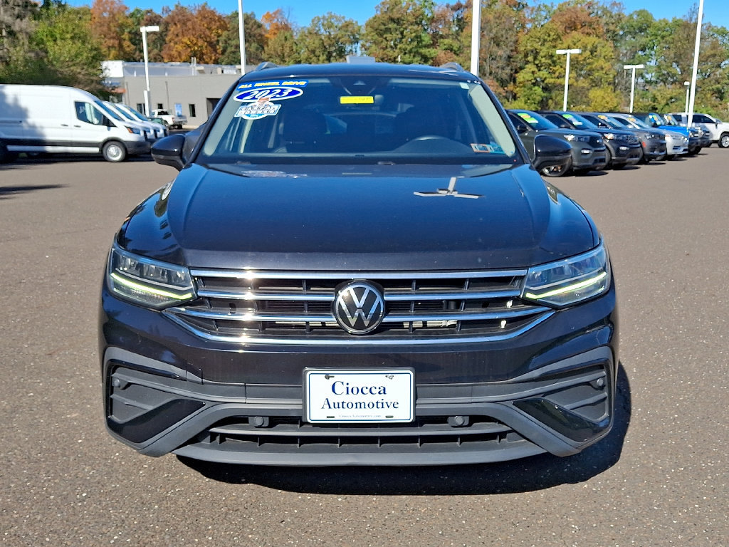 Used 2023 Volkswagen Tiguan SE AWD/4WD image 5