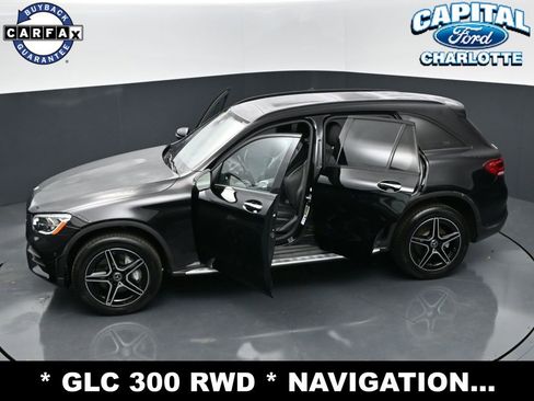 Used 2022 Mercedes-Benz GLC 300 GLC 300 w/ AMG Line image 36