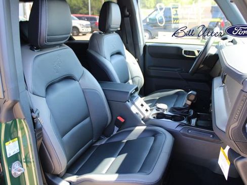 New 2025 Ford Bronco Outer Banks image 7