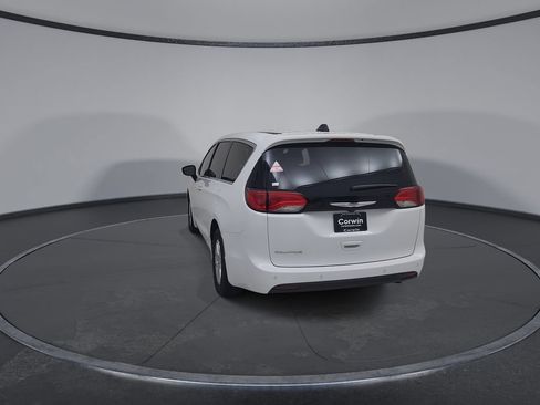 New 2027 Chrysler Pacifica LX FWD image 12