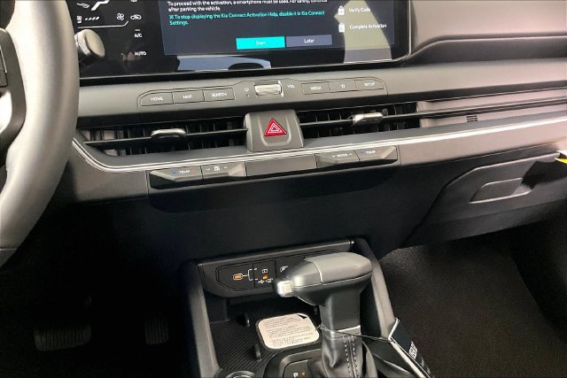 New 2026 Kia K4 EX FWD image 7