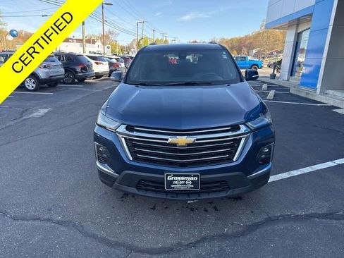Used 2023 Chevrolet Traverse LT w/ LPO, Floor Liner Package AWD/4WD image 3