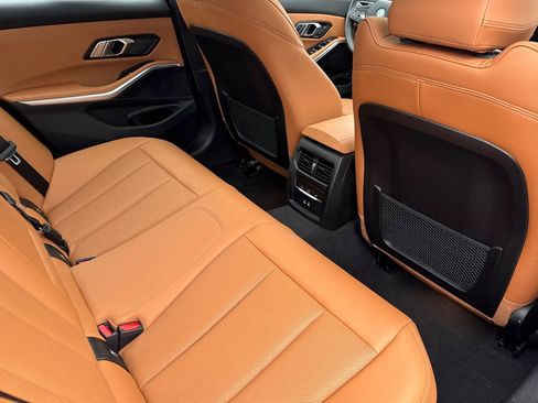 Certified 2023 BMW 330e w/ Premium Package image 29