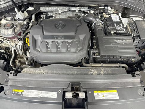 Certified 2022 Volkswagen Tiguan SE AWD/4WD image 28
