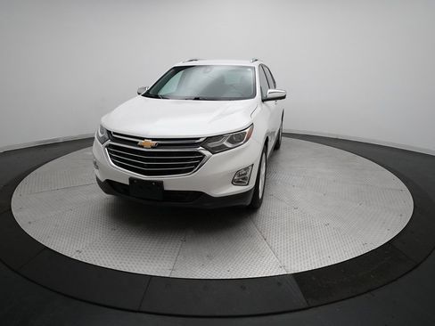 Used 2020 Chevrolet Equinox Premier image 33