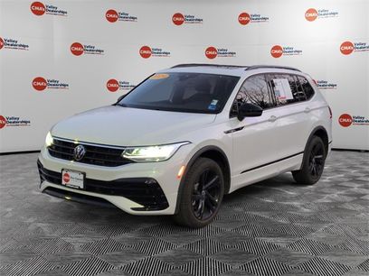 Used 2024 Volkswagen Tiguan SE R-Line