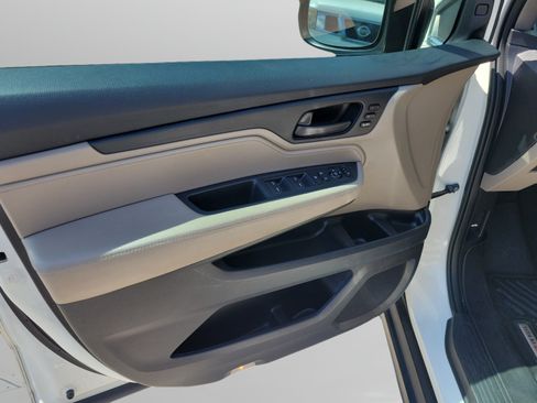 Used 2019 Honda Odyssey EX-L image 15