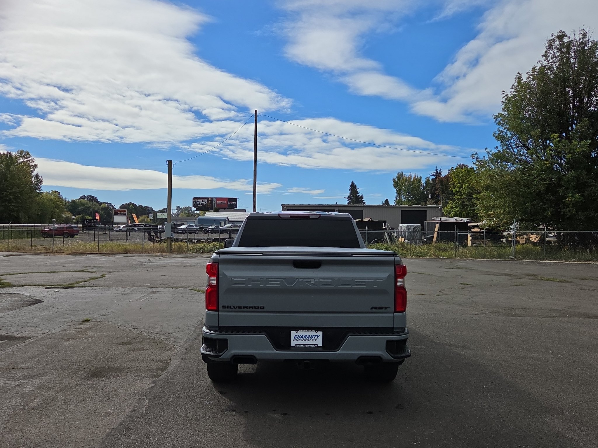 Used 2024 Chevrolet Silverado 1500 RST w/ Z71 Off-Road Package AWD/4WD image 8