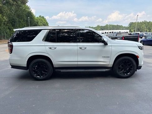 Used 2021 Chevrolet Tahoe Premier w/ Premium Package RWD image 6