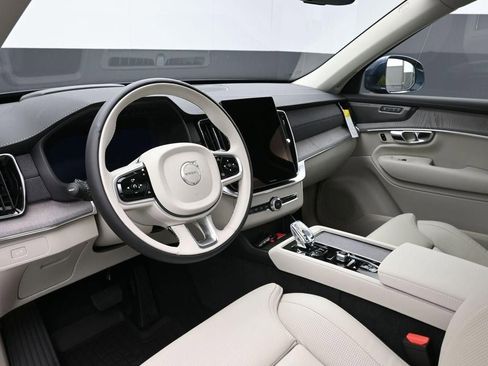 New 2026 Volvo XC90 B6 Ultra w/ Protection Package Premier image 7