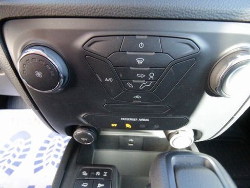 Used 2019 Ford Ranger XL w/ FX4 Off-Road Package image 26