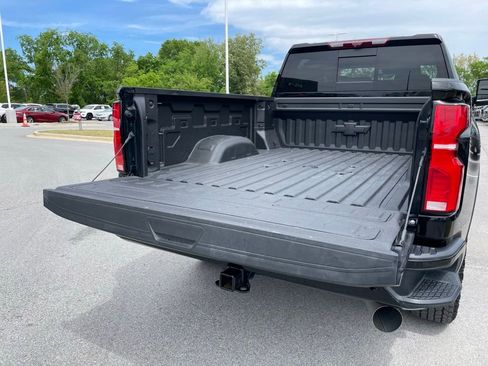 Used 2025 Chevrolet Silverado 2500 High Country w/ High Country Premium Package AWD/4WD image 27