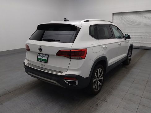 Used 2022 Volkswagen Taos SE FWD image 9