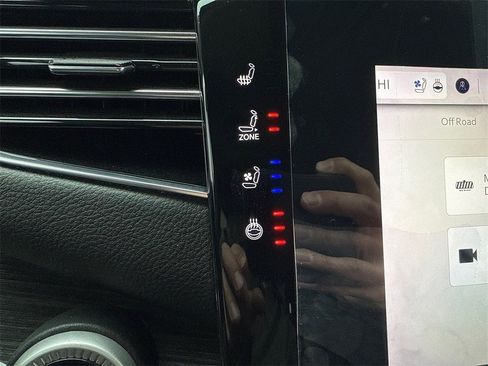 Used 2022 Jeep Wagoneer Series II image 31