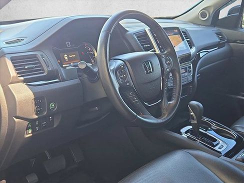 Used 2019 Honda Ridgeline RTL-E image 10