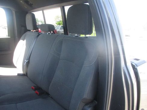 Used 2024 RAM 3500 Tradesman w/ Chrome Appearance Group AWD/4WD image 21