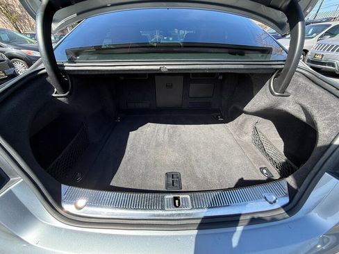 Used 2012 Audi A8 L 4.2 image 12