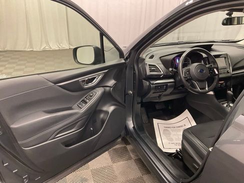 Used 2022 Subaru Forester Premium image 10