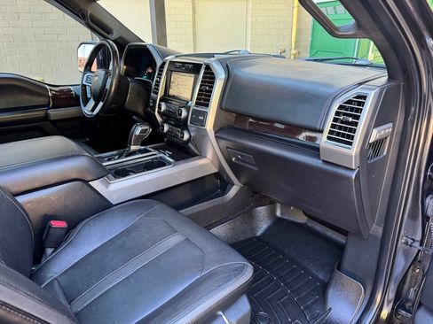 Used 2015 Ford F150 Platinum w/ Technology Package AWD/4WD image 35