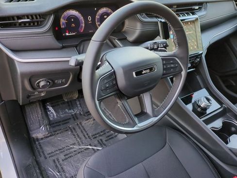 New 2026 Jeep Grand Cherokee Laredo X AWD/4WD image 10