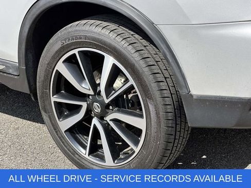 Used 2017 Nissan Rogue SL w/ SL Premium Package image 7