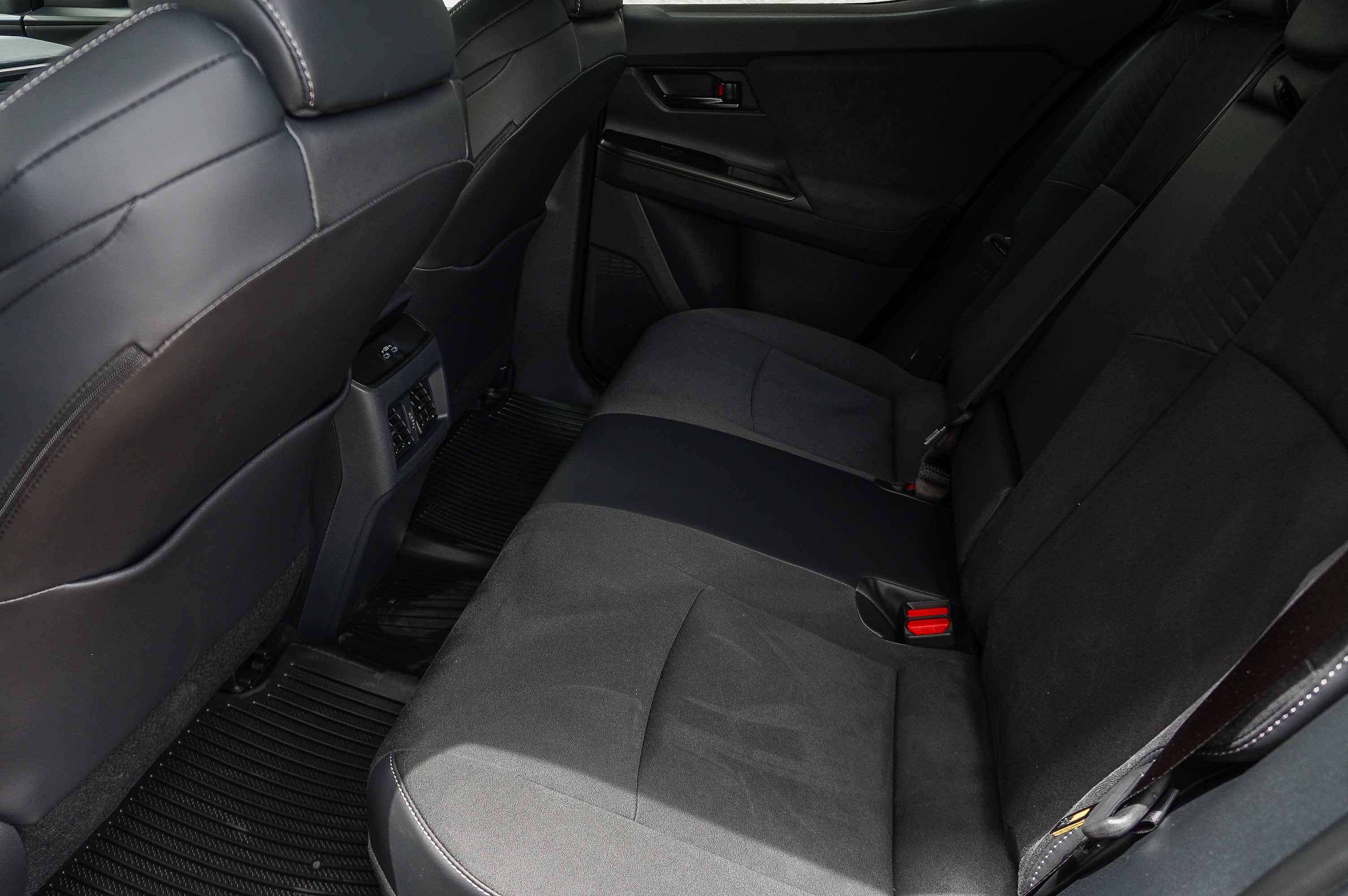 New 2026 Toyota C-HR AWD/4WD image 23