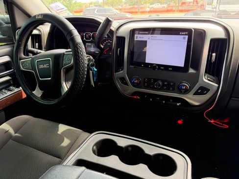 Used 2015 GMC Sierra 1500 SLE w/ Texas SLE Value Package AWD/4WD image 9