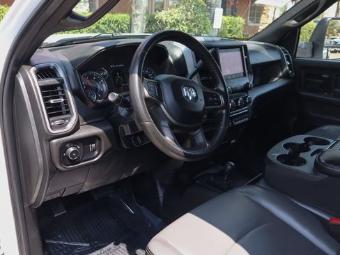 Used 2023 RAM 5500 Tradesman AWD/4WD image 22