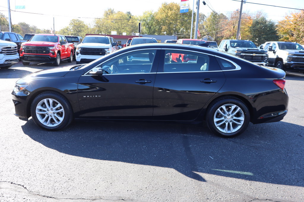 Used 2016 Chevrolet Malibu LT FWD image 28