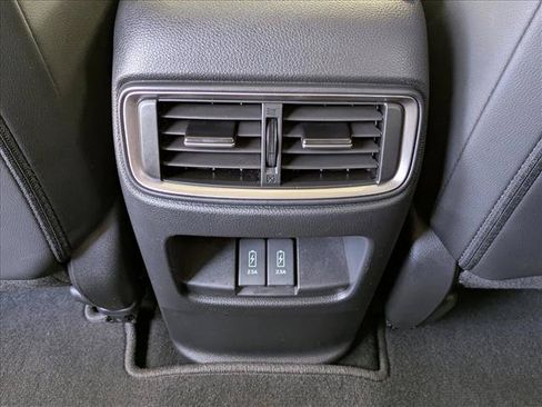 Used 2019 Honda CR-V Touring image 21
