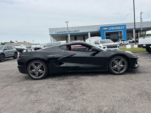 Used 2026 Chevrolet Corvette Stingray Premium Cpe w/ Z51 Performance Package RWD image 2