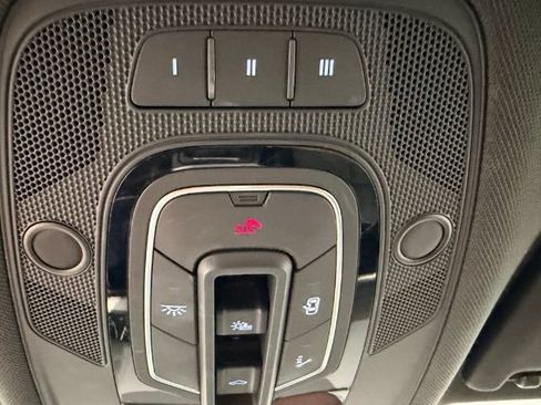 Used 2018 Audi SQ5 Premium Plus AWD/4WD image 33