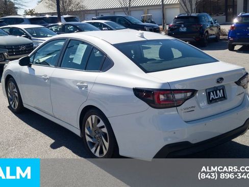Used 2023 Subaru Legacy Limited AWD/4WD image 9