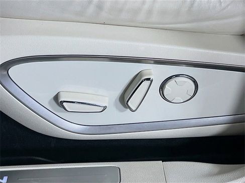 Used 2019 Lincoln MKC Black Label image 12