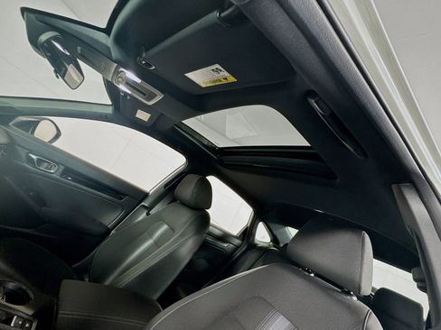 Certified 2025 Honda Civic Sport image 15