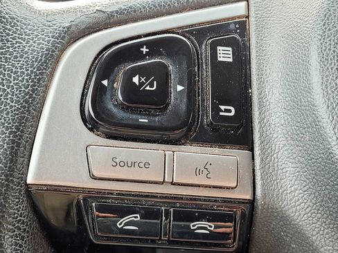 Used 2017 Subaru Outback 3.6R Touring w/ Popular Package #5A AWD/4WD image 24