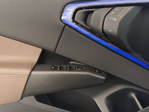 Used 2025 BMW X3 xDrive30i w/ Convenience Package image 12