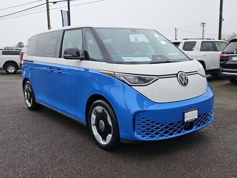 New 2025 Volkswagen ID. Buzz Pro S Plus image 7