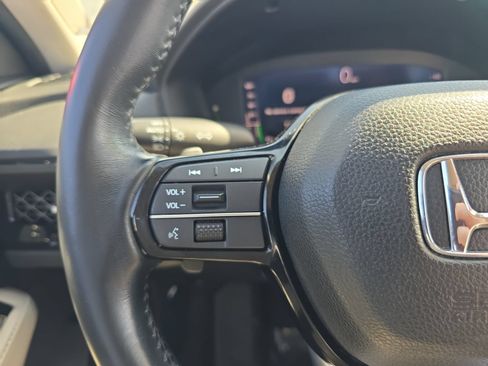 Used 2024 Honda Accord Touring image 21